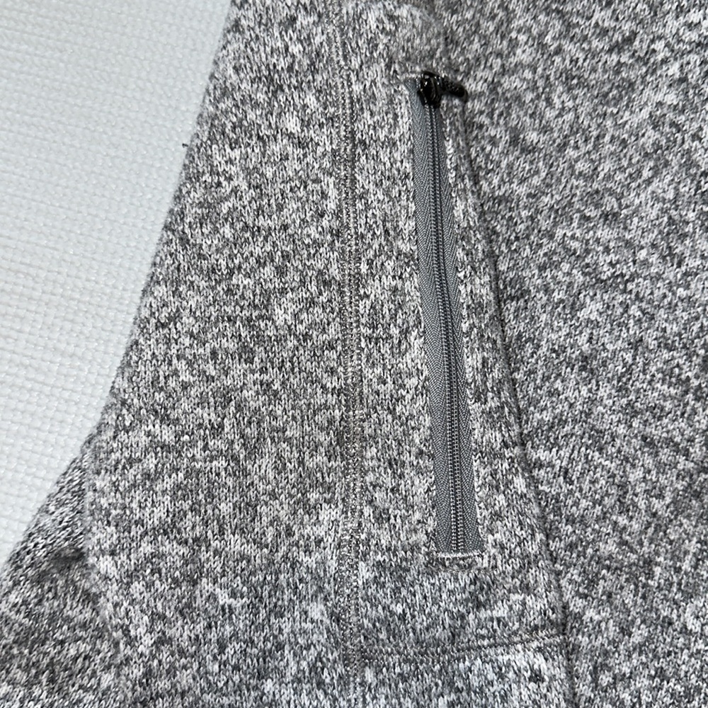 Patagonia Sweater - Picture 4 of 4